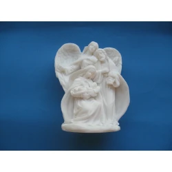 Figurka Anioł i Św.Rodzina z alabastru 15 cm JB 40 B